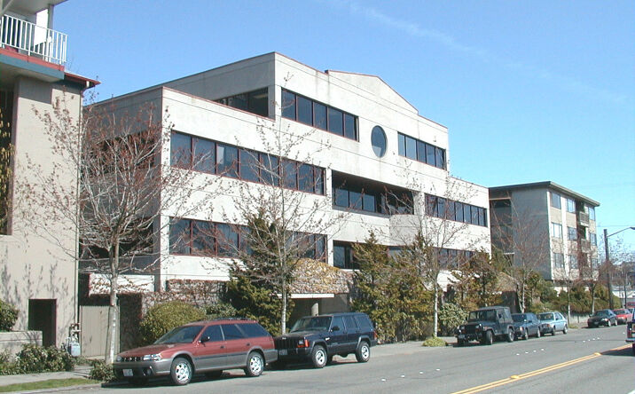 Pictures of Office property located at 936 N 34th St, Seattle, WA 98103 for lease - image #1