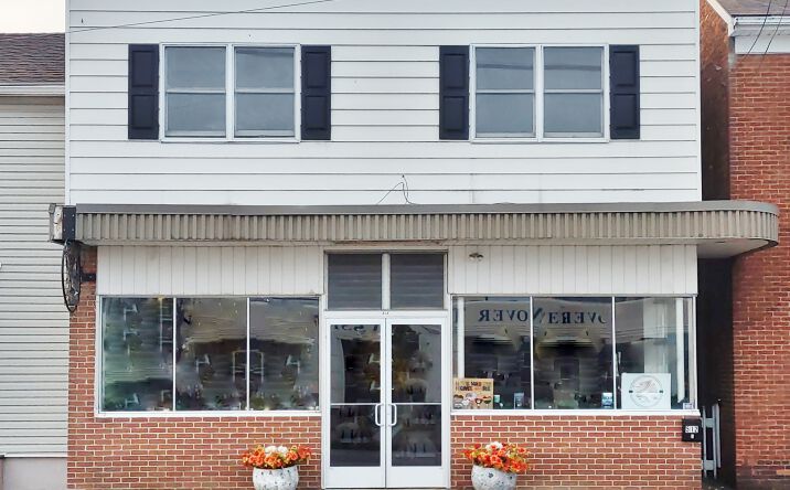 Pictures of Retail, Office, Special Purpose property located at 512 Broadway, Hanover, PA 17331 for lease - image #1