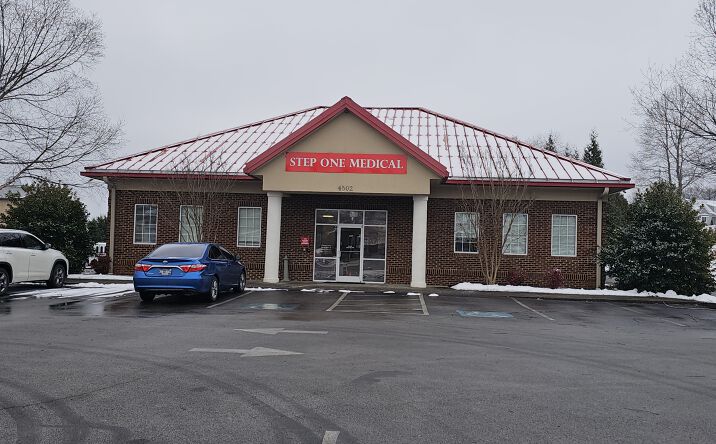 Pictures of Office property located at 4502 Bristol Hwy, Johnson City, TN 37601 for lease - image #1
