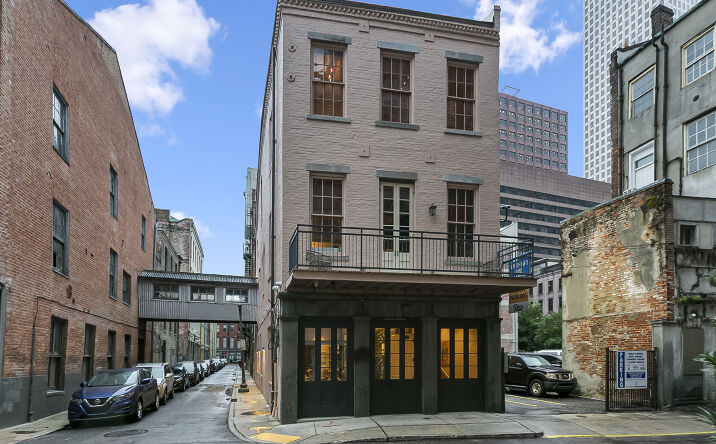 Pictures of Office property located at 528 Gravier St, New Orleans, LA 70130 for lease - image #1