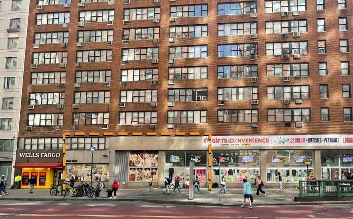 Pictures of Retail property located at 100 E 14th St, New York, NY 10003 for lease - image #1