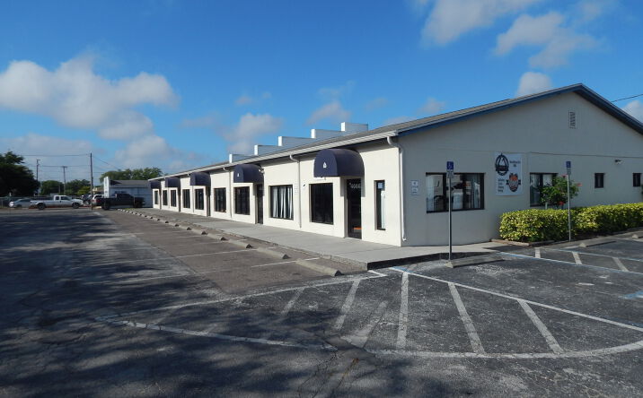 Pictures of Industrial property located at 4650 28th St N, St. Petersburg, FL 33714 for lease - image #1
