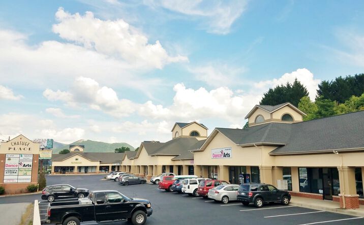 Pictures of Retail, Office, Restaurant property located at 1620 Highway 76 W, Hiawassee, GA 30546 for lease - image #1