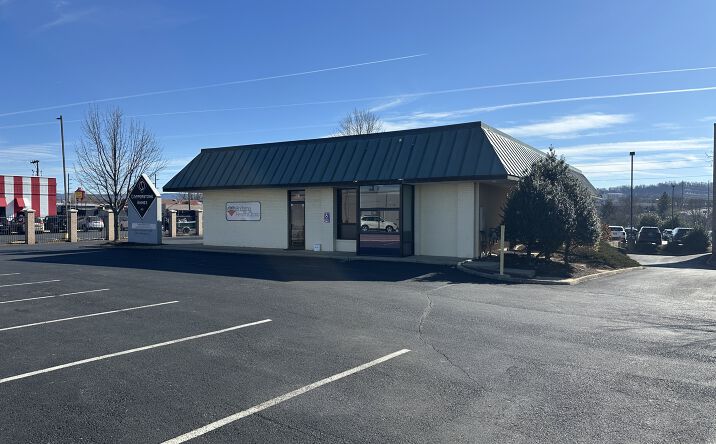 Pictures of Office, Retail property located at 861 M.L.K. Jr Wy, Harrisonburg, VA 22801 for lease - image #1