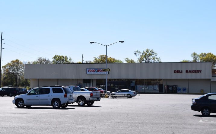 Pictures of Retail, Office property located at 613 Central Dr, East Dublin, GA 31027 for lease - image #1