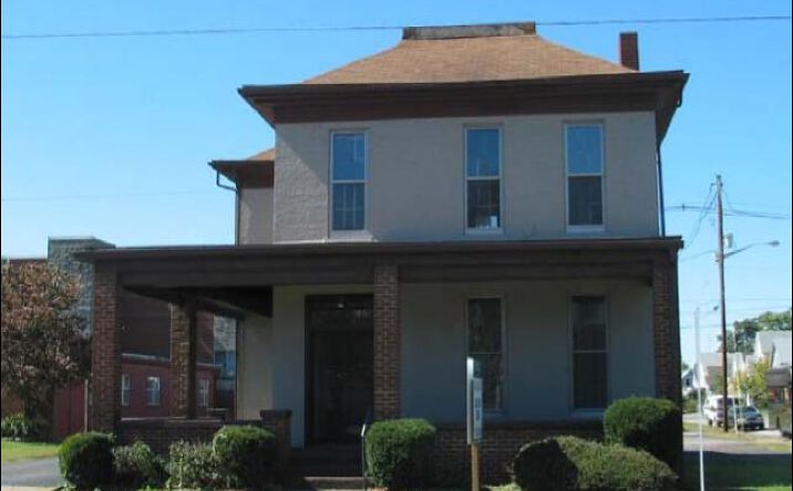 Pictures of Office property located at 820 N First Ave, Evansville, IN 47710 for lease - image #1