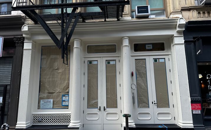 Pictures of Retail property located at 94 Reade St, New York, NY 10013 for lease - image #1