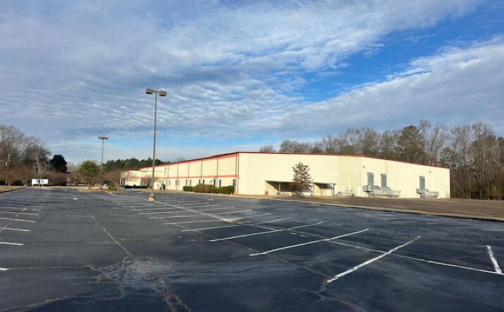 Pictures of Industrial property located at 4580 Cargo Dr, Columbus, GA 31907 for lease - image #1