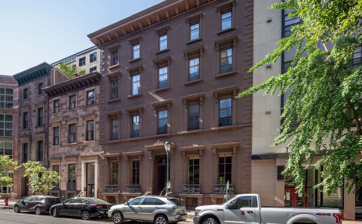 Pictures of Office property located at 1622 Locust St, Philadelphia, PA 19103 for lease - image #1