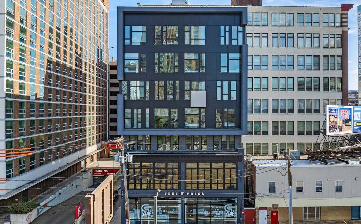 Pictures of Retail property located at 305 N 15th St, Philadelphia, PA 19102 for lease - image #1