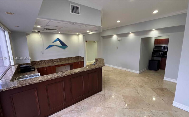 Pictures of Office property located at 2740 E Oakland Park Blvd Unit #205, Fort Lauderdale, FL 33306 for lease - image #1