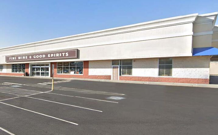 Pictures of Retail property located at Columbus Boulevard at Snyder Avenue, Philadelphia, PA 19148 for lease - image #1