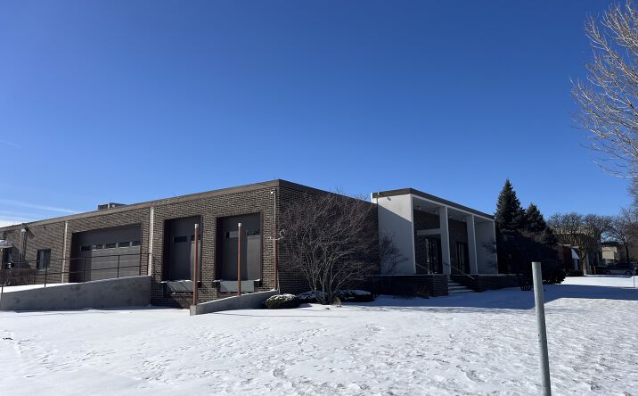 Pictures of Industrial property located at 3075 Tollview Drive, Rolling Meadows, IL 60008 for lease - image #1