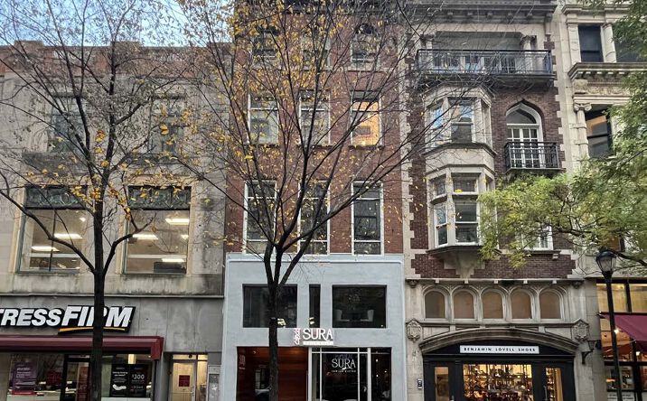 Pictures of Retail, Restaurant property located at 1726 Chestnut St, Philadelphia, PA 19103 for lease - image #1