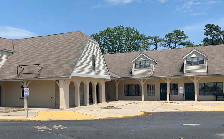 Pictures of Retail property located at 550 County Rd 530, Manchester Township, NJ 08759 for lease - image #1