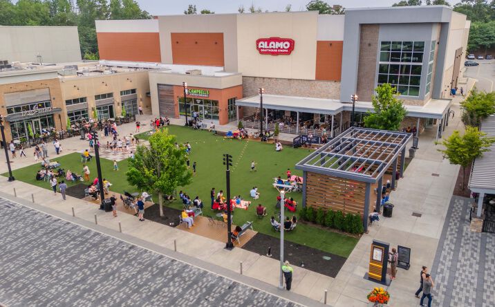 Pictures of Retail property located at 15201 Potomac Town Pl, Woodbridge, VA 22191 for lease - image #1