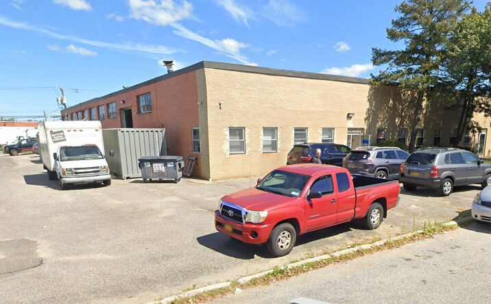 Pictures of Industrial property located at 200 Verdi St, Farmingdale, NY 11735 for lease - image #1