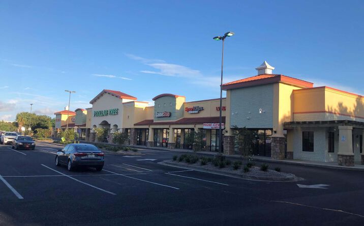 Pictures of Retail property located at 3707-3733 Gulf Breeze Pkwy, Gulf Breeze, FL 32563 for lease - image #1