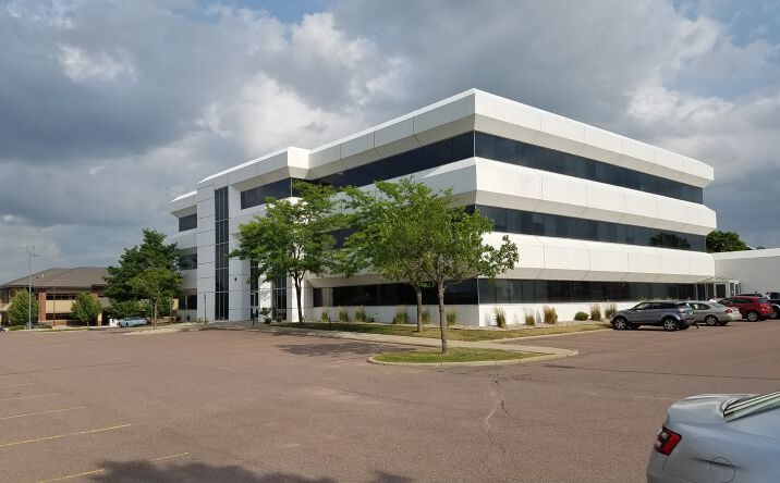 Pictures of Office property located at 4009 W 49th St, Sioux Falls, SD 57106 for lease - image #1