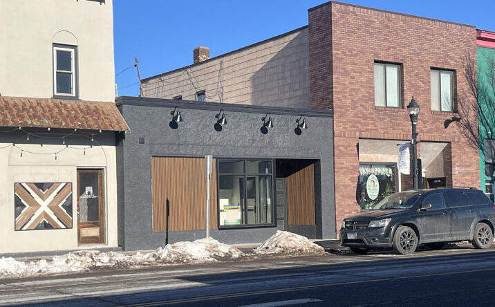 Pictures of Office, Retail property located at 5723 Grand Ave, Duluth, MN 55807 for lease - image #1