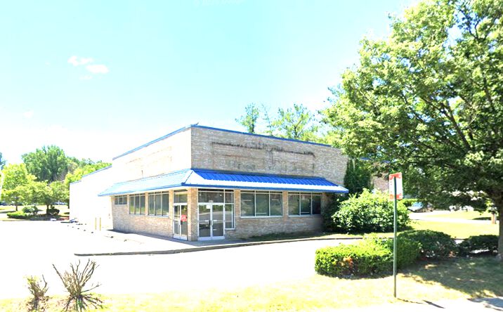 Pictures of Retail property located at 3615 E Northern Pkwy, Baltimore, MD 21206 for lease - image #1