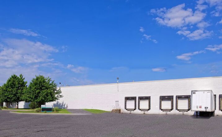 Pictures of Industrial property located at 510 Commercial Avenue, Carlstadt, NJ 07072 for lease - image #1