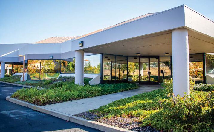 Pictures of Industrial property located at 757 Arnold Dr, Martinez, CA 94553 for lease - image #1