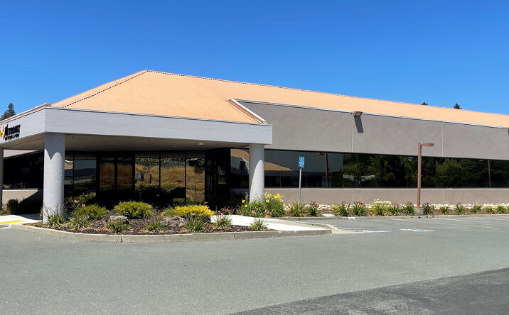 Pictures of Industrial property located at 737 Arnold Dr, Martinez, CA 94553 for lease - image #1