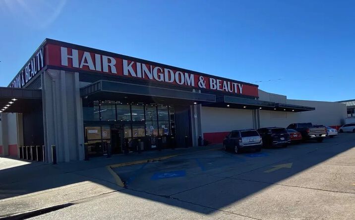 Pictures of Retail property located at 7040-7094 Read Blvd, New Orleans, LA 70127 for lease - image #1