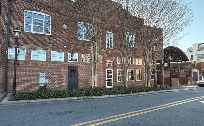 Pictures of Office property located at 803 Trade St NW, Winston-Salem, NC 27101 for lease - image #1