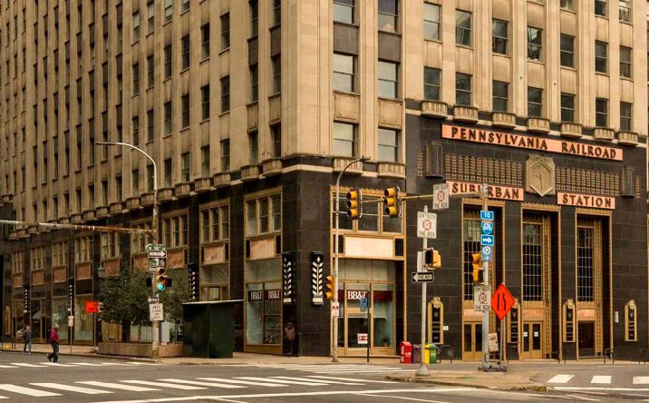 Pictures of Retail, Restaurant property located at 1601 John F Kennedy Blvd, Philadelphia, PA 19103 for lease - image #1