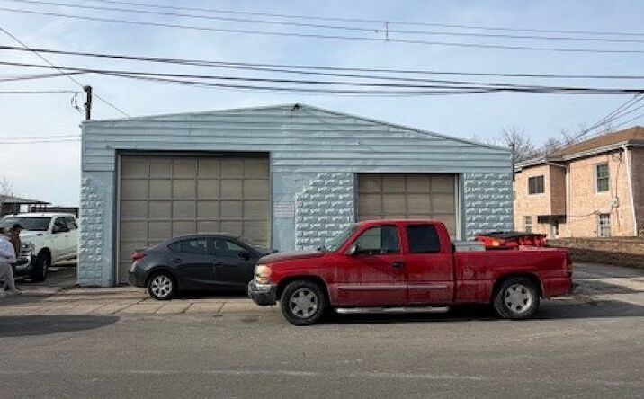 Pictures of Retail property located at 1229 Ridge Pike, Plymouth Meeting, PA 19462 for lease - image #1
