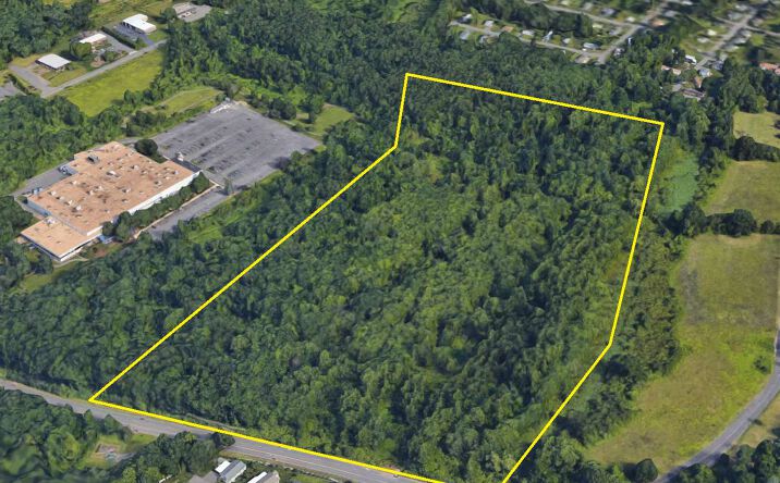 Pictures of Retail, Industrial, Land property located at 145-175 W Queen St, Southington, CT 06489 for lease - image #1
