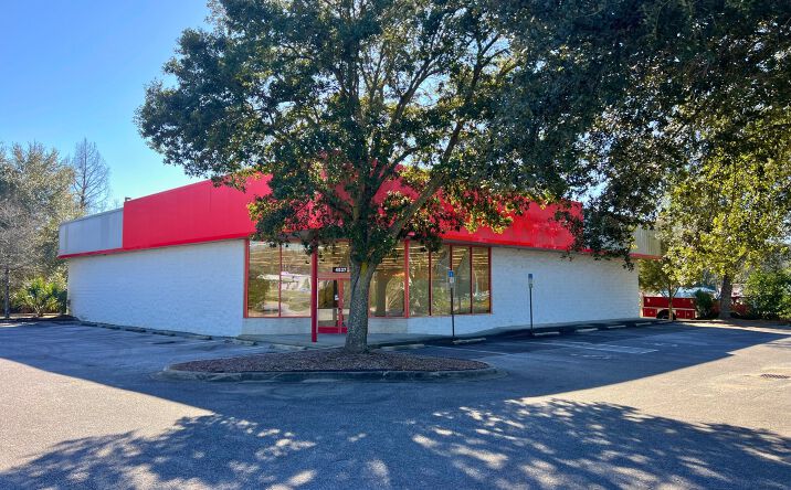 Pictures of Retail property located at 4537 US-90, Pace, FL 32571 for lease - image #1
