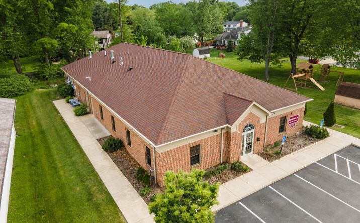 Pictures of Office property located at 8828 East Market St, Howland, OH 44484 for lease - image #1