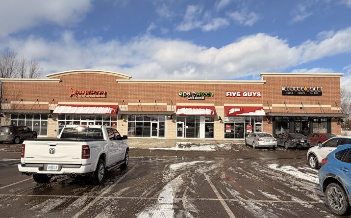 Pictures of Retail property located at 17649 Hall Rd, Macomb, MI 48044 for lease - image #1