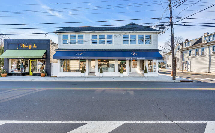 Pictures of Retail property located at 17 W River Rd, Rumson, NJ 07760 for lease - image #1