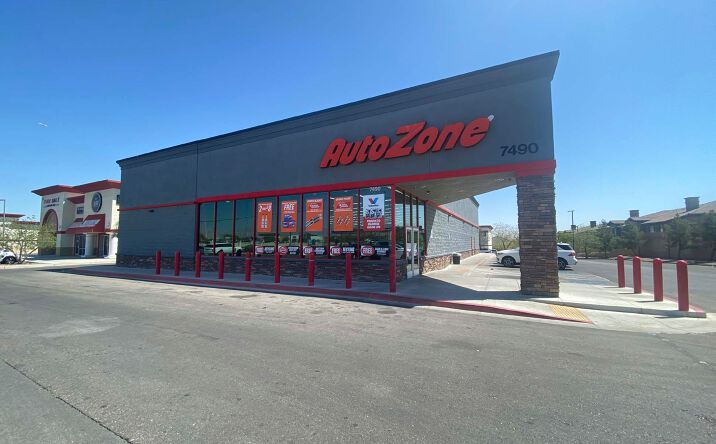 Pictures of Retail property located at 7490 S Rainbow Blvd, Las Vegas, NV 89139 for lease - image #1