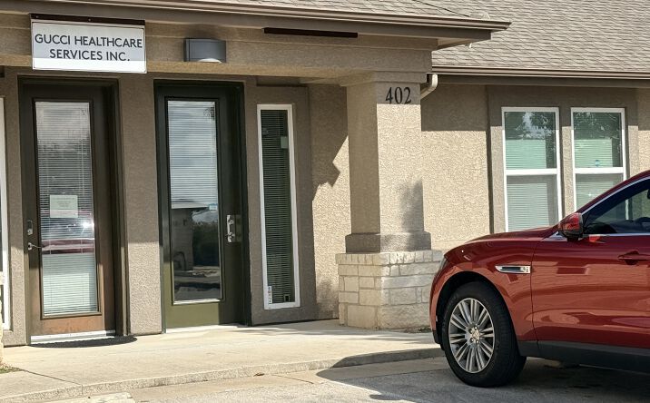 Pictures of Office property located at 1508 Dessau Ridge Ln Ste 402, Austin, TX 78754 for lease - image #1