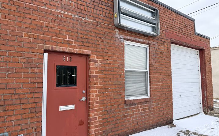 Pictures of Industrial property located at 613 Jefferson Street, Ottawa, IL 61350 for lease - image #1