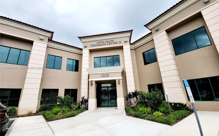 Pictures of Office property located at 1016 Collier Center Way # 106, Naples, FL 34110 for lease - image #1