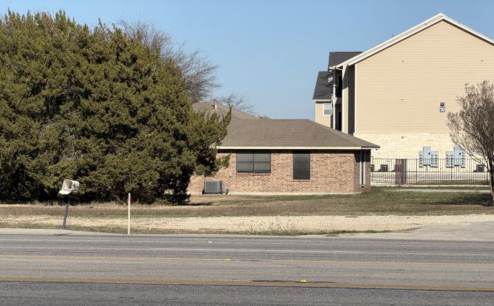 Pictures of Office, Land, Special Purpose property located at 1731 TX-46, New Braunfels, TX 78130 for lease - image #1
