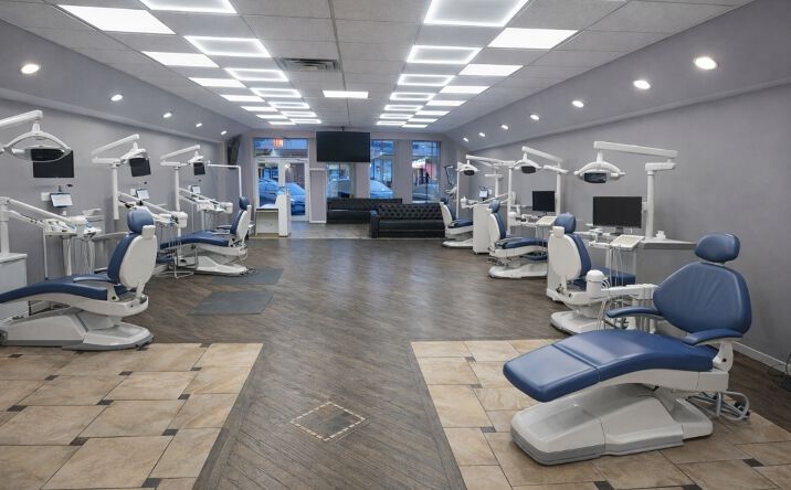 Pictures of Retail property located at 7318 W Irving Park Rd, Norridge, IL 60706 for lease - image #1