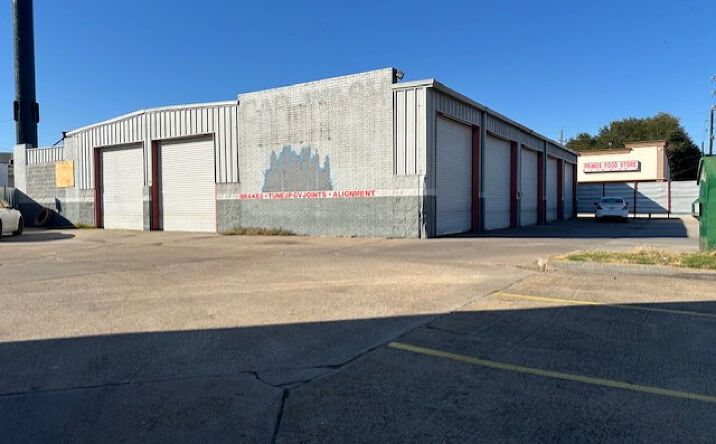 Pictures of Special Purpose property located at 10105 Old Bammel N Houston Rd, Houston, TX 77086 for lease - image #1