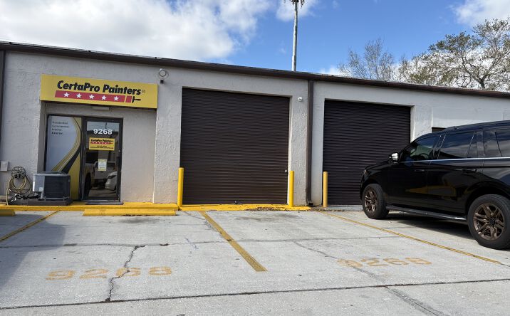 Pictures of Industrial, Retail, Office property located at 9212 Lazy Ln, Tampa, FL 33614 for lease - image #1