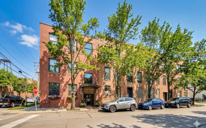Pictures of Retail, Office, Industrial property located at 1843 W Hubbard St, Chicago, IL 60622 for lease - image #1