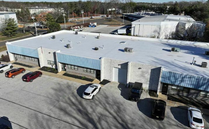 Pictures of Industrial property located at 432 Kelley Dr, Berlin Township, NJ 08091 for lease - image #1