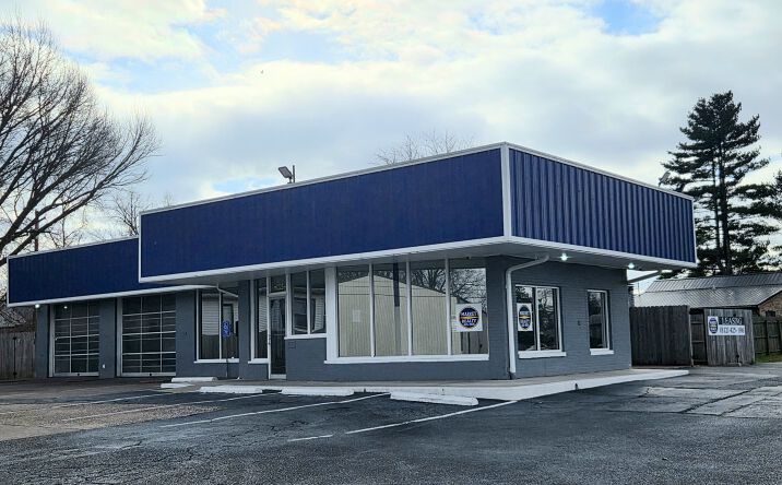 Pictures of Retail property located at 1223 E Riverside Dr, Evansville, IN 47714 for lease - image #1