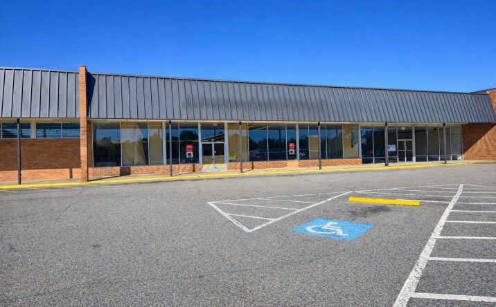 Pictures of Retail, Special Purpose property located at 27 N Williamsburg County Hwy, Kingstree, Kingstree, US 29556 for lease - image #1