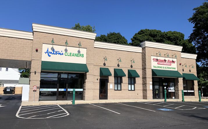 Pictures of Retail property located at 84 Washington St, Woburn, MA 01801 for lease - image #1